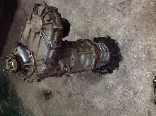 ขายเกียร์โตโยต้า4x4ปอปลาเสื้อใหญ่