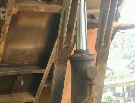 **785,000 บ.ต่อรอง/// 10ล้อ2เพลา HINO SUMO FM227-240แรง ดั้มเกษตร **ขาย HINO FM227-240 แรง SUMO 10ล้อ2เพลาดั้มเกษตร พร้อมใช้งาน HINO SUMO FM227 M10C-240HP เครื่อง/เกียร์ HINO-3M ลงเล่ม เครื่องดี แห้ง แน่น แรงดีครับ เกียร์ดี ไม่หลุด ช่วงล่างเดิม คัสซีดี ให