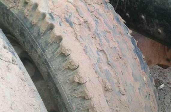 **785,000 บ.ต่อรอง/// 10ล้อ2เพลา HINO SUMO FM227-240แรง ดั้มเกษตร **ขาย HINO FM227-240 แรง SUMO 10ล้อ2เพลาดั้มเกษตร พร้อมใช้งาน HINO SUMO FM227 M10C-240HP เครื่อง/เกียร์ HINO-3M ลงเล่ม เครื่องดี แห้ง แน่น แรงดีครับ เกียร์ดี ไม่หลุด ช่วงล่างเดิม คัสซีดี ให