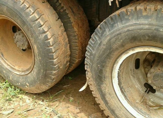 **785,000 บ.ต่อรอง/// 10ล้อ2เพลา HINO SUMO FM227-240แรง ดั้มเกษตร **ขาย HINO FM227-240 แรง SUMO 10ล้อ2เพลาดั้มเกษตร พร้อมใช้งาน HINO SUMO FM227 M10C-240HP เครื่อง/เกียร์ HINO-3M ลงเล่ม เครื่องดี แห้ง แน่น แรงดีครับ เกียร์ดี ไม่หลุด ช่วงล่างเดิม คัสซีดี ให