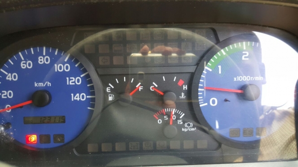 รถฮีโน่ 6 ล้อ FG1J  220 แรงม้า. ปี 49.  ( * รถวิ่ง 12x,xxx กว่า กม. )    สนใจติดต่อ  081 - 6079515