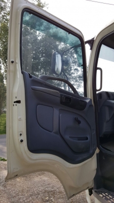 รถฮีโน่ 6 ล้อ FG1J  220 แรงม้า. ปี 49.  ( * รถวิ่ง 12x,xxx กว่า กม. )    สนใจติดต่อ  081 - 6079515