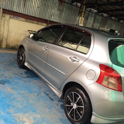 toyota yaris 1.5  ถูกมาก