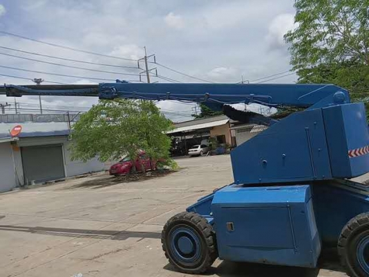 รถกระเช้ามือสองยี่ห้อ AICHI  รุ่น SP120   ราคาถูกสุดสุด * *