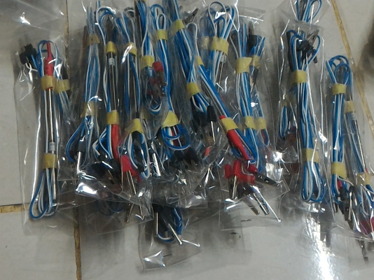 หัวแร้ง HAKKO ที่ไม่มีไฟมารั่วหรือดูดใช้ไฟ DC-AC ได้คุณภาพสูง ของญีปุ่น ขนาดเล็กเท่าปากกา