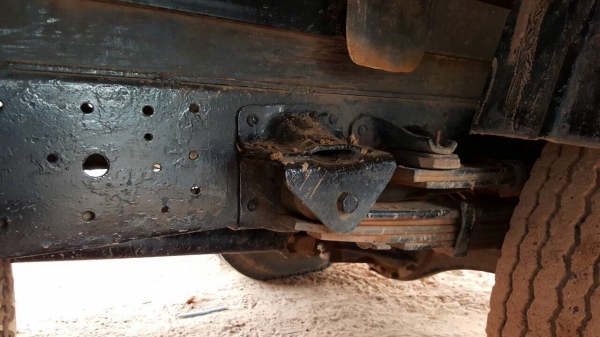 ขาย 6 ล้อ TOYOTA BU30 เครื่อง 3B 100 แรงม้า คัสซีสวยตลอดเส้น ยางดี ทะเบียนพร้อมโอนครับ