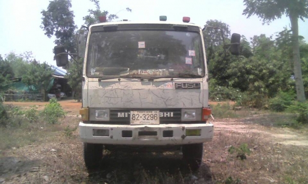 ขาย10ล้อหลงตอนนี้ทำสีใหม่แล้วFUS0 1เพลาลาก200เหล็กไอดรีม สอดทะลุ แชชซีสวยFN517 เครื่อง6D14 แชชซีสวยเครื่องดี เอกสารเล่มทะเบียนพร้อมโอน