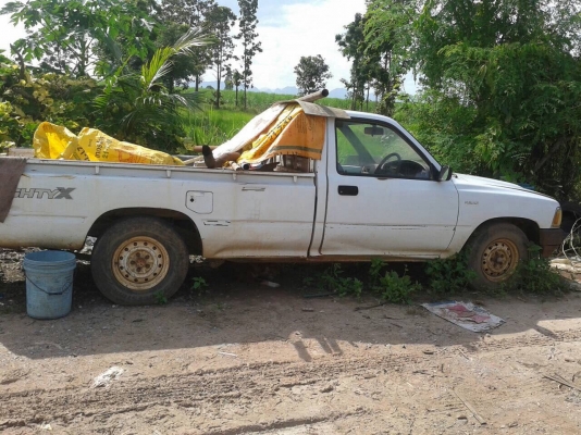 ขายไมตี้เอกซ์ ปี 35 ตอนเดียว ไม่มีเล่มทะเบียน รถใช้งานได้ปกติ คัสซีสวย เครื่องดี ราคาต่อรองได้นิดหน่อยครับ