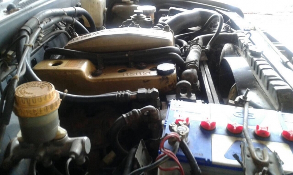 ขายรถแวน 4X4 ISUZU ปี 37 เครื่องดี 90 HP เกียร์ดี คัสซีสวยตลอดเส้น พวงมาลัยพาวเวอร์ แอร์ครบ ทะเบียนพร้อมโอนครับ