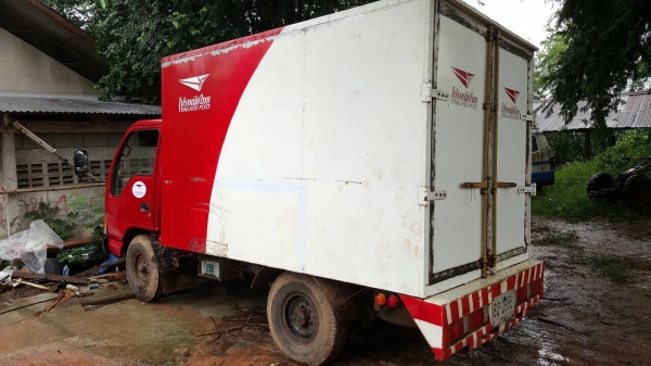 ขายรถบรรทุกตู้แห้ง 4 ล้อ ISUZU NKR ปี 43 เครื่อง 4JB1 88 แรงม้า คัสซีสวยตลอดเส้น รถพร้อมใช้ ทะเบียนพร้อมโอนครับ ราคาต่อรองได้