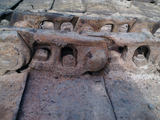 ขายโซ่แผ่นยาว 80 แผ่นไม่มีแตก บู๊ชมีสึก 1 ข้อครับ