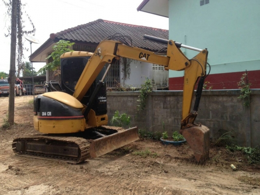 ขายรถแบคโฮ CAT 304 CRมีเก๋งแอร์เย็นรถสวยพร้อมใช้เท่าขนาด    cp40 ราคา380,000 090-772-3710 090-772-3708