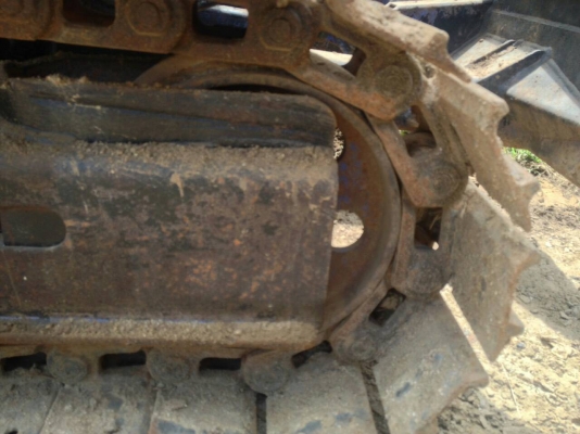 ขายรถแบคโฮ CAT 304 CRมีเก๋งแอร์เย็นรถสวยพร้อมใช้เท่าขนาด    cp40 ราคา380,000 090-772-3710 090-772-3708