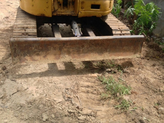 ขายรถแบคโฮ CAT 304 CRมีเก๋งแอร์เย็นรถสวยพร้อมใช้เท่าขนาด    cp40 ราคา380,000 090-772-3710 090-772-3708