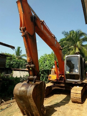 รถแบคโฮ  HITACHI EX 120-2 สภาพเก่านอก ไฟฟ้าครบ เอกสารอินวอยซ์