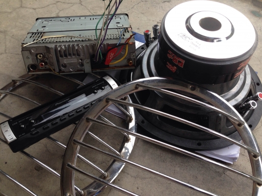 ลำโพงซับ 10 นิ้ว วิทยุ ฝาครอบ