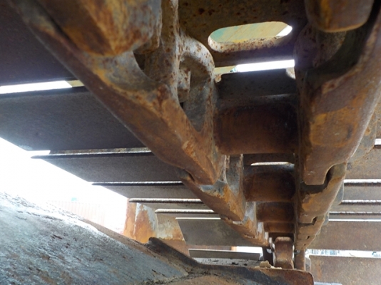 Kobelco SK135SR-1ES-YY04-07982 ใบแทร็ค 700 mm สภาพสวยถึงไทยเร็ว ๆ นี้ครับ