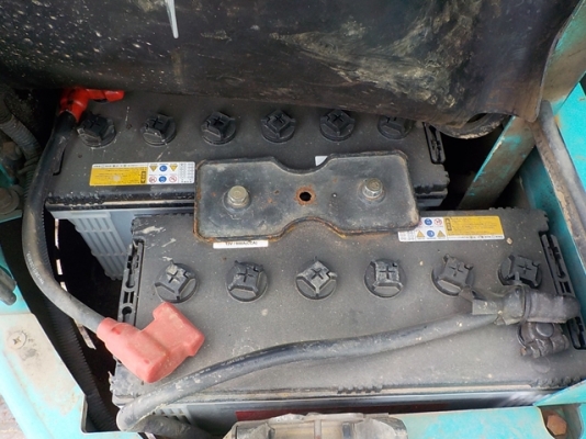 Kobelco SK135SR-1ES-YY04-07982 ใบแทร็ค 700 mm สภาพสวยถึงไทยเร็ว ๆ นี้ครับ