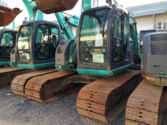 ถึงไทยแล้ว Kobelco SK135SR-1ES-YY04-07991 ใบแทร็ค 700 mm นำเข้าจากญี่ปุ่น ขายถูกครับ