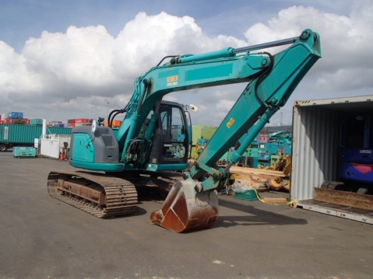 Kobelco SK135SR-1ES-YY04-07960 ใบแทร็ค 700 mm ใช้งานน้อย นำเข้าจากญี่ปุ่น