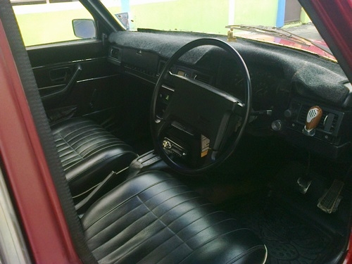 ขายวอลโว่244dl คลาสสิคเติ้ยๆครับ(หรือแลกรถกระบะครับ)