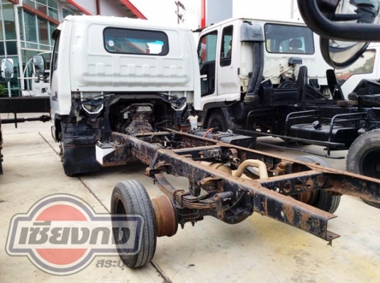 รถบรรทุก ISUZU NPR การ์ตูน