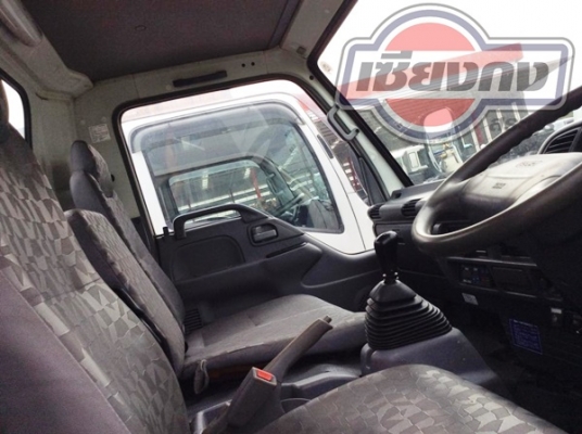 รถบรรทุก6ล้อ ISUZU NPR ตาเพชร