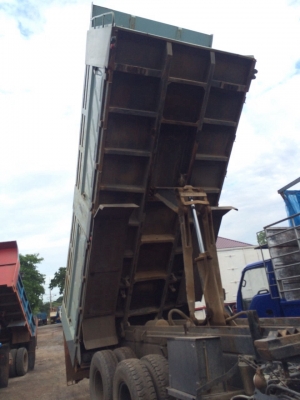 ขาย240ดั้มสามมิตรตัวหนังสือเล็ก มีระบบลากพ่วง สวยๆ ขาย สด ผ่อน