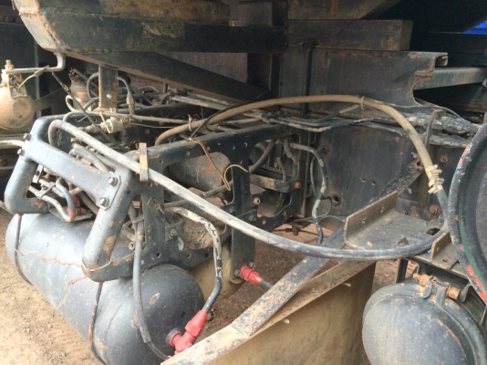 ขาย240ดั้มสามมิตรตัวหนังสือเล็ก มีระบบลากพ่วง สวยๆ ขาย สด ผ่อน