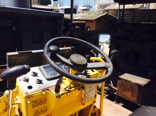 รถบดสั่นสะเทือน 3.5 ตัน Sakai SW350 สภาพเดิมๆ เนี๊ยบ สวย นำเข้าจากญี่ปุ่น 091 695-6445 รถบดสั่นสะเทือน 3.5 ตัน Sakai SW350 สภาพเดิมๆ เนี๊ยบ สวย นำเข้าจากญี่ปุ่น 091 695-6445