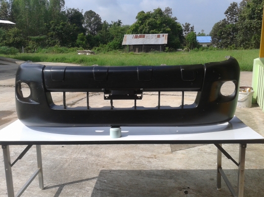 ต้องการขายกันชนหน้ารถยนต์ของแท้ถอด