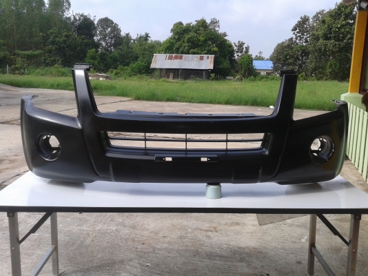 ต้องการขายกันชนหน้ารถยนต์ของแท้ถอด