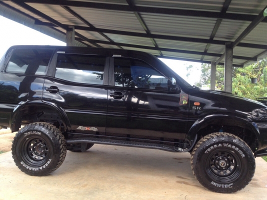 NISSAN TERRANO 2 4WD NISSAN TERRANO 2 4WD