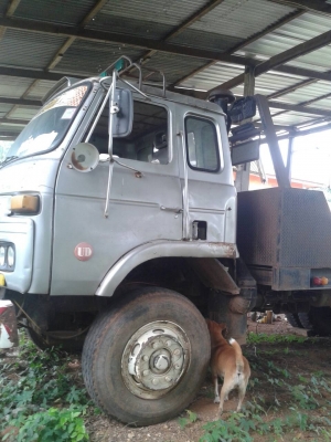 ขาย 10 ล้อ 2 เพลา นิสสัน UD รถลากแบล็คโฮ ราคาต่อรองได้ ขาย 10 ล้อ 2 เพลา นิสสัน UD รถลากแบล็คโฮ ราคาต่อรองได้