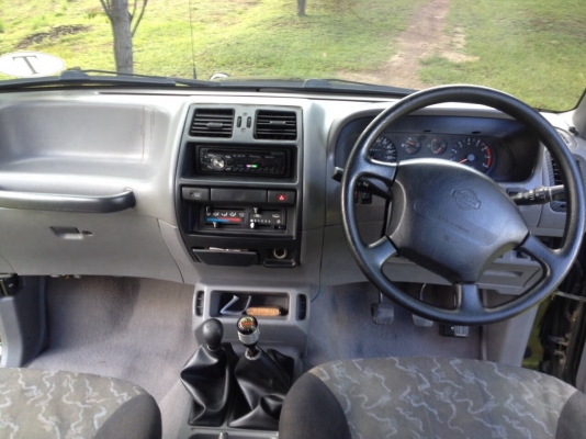 NISSAN  TERRANO 2   4WD