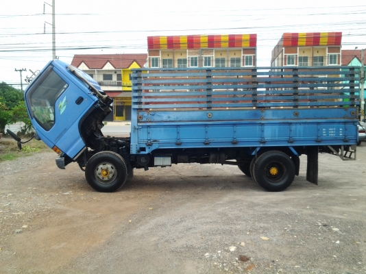 รถ 6 ล้อ สภาพ พร้อมใช้คับ