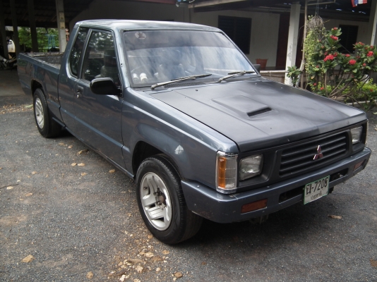 กระบะตอนครึ่งไซโคลน ปี 93