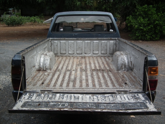 กระบะตอนครึ่งไซโคลน ปี 93