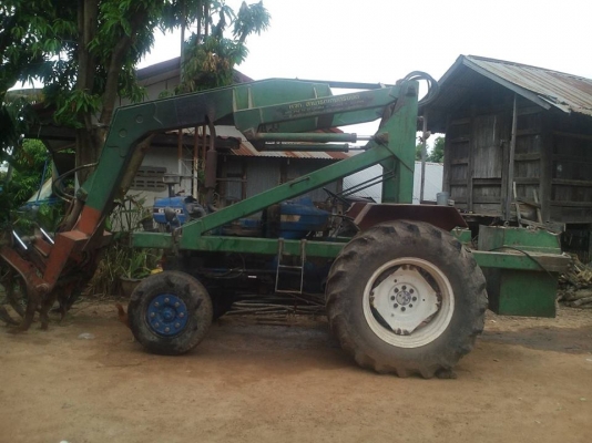 ขายรถคีบอ้อย FORD 6600 สภาพพร้อมใช้งาน สนใจโทร 090-8588220คุณนะ 093-3258446คุณบิว หรือเข้าดูสินค้าอื่นๆได้ที่ www.truck.in.th/498 หรือเพจFacebook ณรงค์ ซื้อขายรถมือสอง (เว็บไซต์ส่วนตัว) หรือFacebook ตลาดรถมือสอง คุณนะ