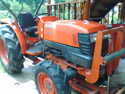 ขายรถไถ KUBOTA L4508 อุปกรณ์ ดันหน้า ผานหลัง โรตารี่ สภาพพร้อมใช้งาน สนใจโทร 090-8588220คุณนะ 093-3258446คุณบิว หรือเข้าดูสินค้าอื่นๆได้ที่ www.truck.in.th/498 หรือเพจFacebook ณรงค์ ซื้อขายรถมือสอง (เว็บไซต์ส่วนตัว) หรือFacebook ตลาดรถมือสอง คุณนะ