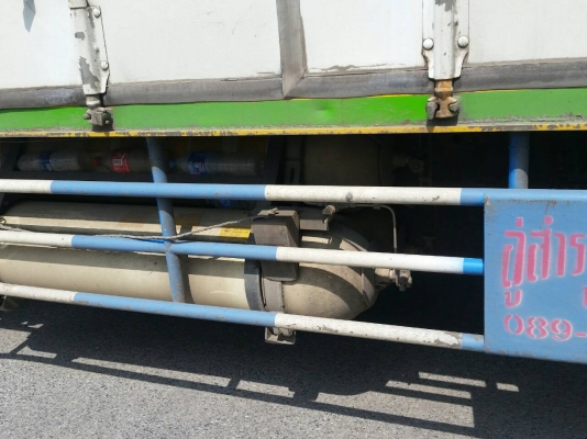 isuzu ตู้แห้ง 10 บาน ปี 2550