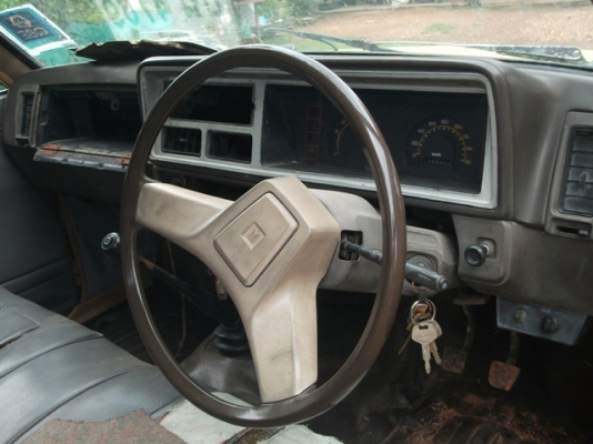 ขายรถ ISUZU 2200 แคซซีดี เอกสารพร้อมโอน ราคา 28000 บาท