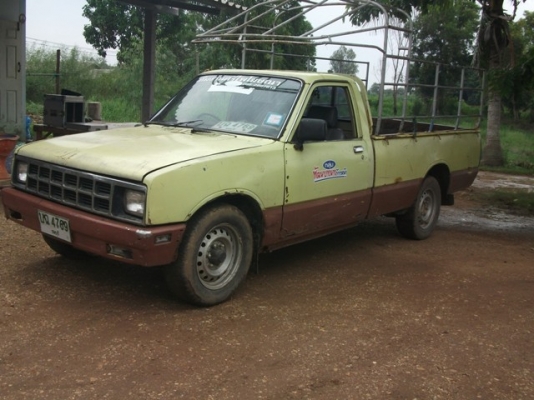 ขายรถ ISUZU 2200 แคซซีดี เอกสารพร้อมโอน ราคา 28000 บาท