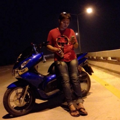 ผู้ต้องหาหลบหนี หมายจับนายกิติศักด์ อุเบกขานนท์ หรือโอ๊ค /เอ๊กซ์ (เเบงค์หนองคาย)พร้อมพวก นายธงชัยหล่ำเเก้ว เจ้าของบัญชี ผู้ต้องหาหลบหนี หมายจับนายกิติศักด์ อุเบกขานนท์ หรือโอ๊ค /เอ๊กซ์ (เเบงค์หนองคาย)พร้อมพวก นายธงชัยหล่ำเเก้ว เจ้าของบัญชี