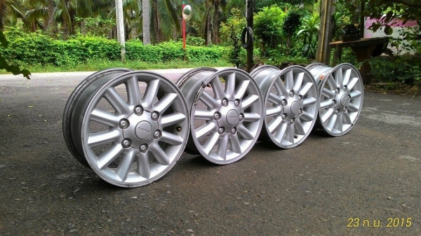 ขายล้อแม็ก ISUZU ขอบ15 4วง ราคา 4,700 บาท แม็กเดิมๆๆ(ขายแล้ว) ขายล้อแม็ก ISUZU ขอบ15 4วง ราคา 4,700 บาท แม็กเดิมๆๆ(ขายแล้ว)