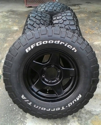ขาย BF Mud 265/75R16 พร้อมล้อ Bradley V