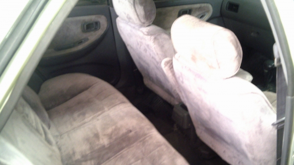 ขายรถเก๋งถูกๆสักคัน ขายรถเก๋งถูกๆสักคัน