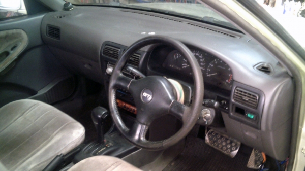 ขายรถเก๋งถูกๆสักคัน ขายรถเก๋งถูกๆสักคัน