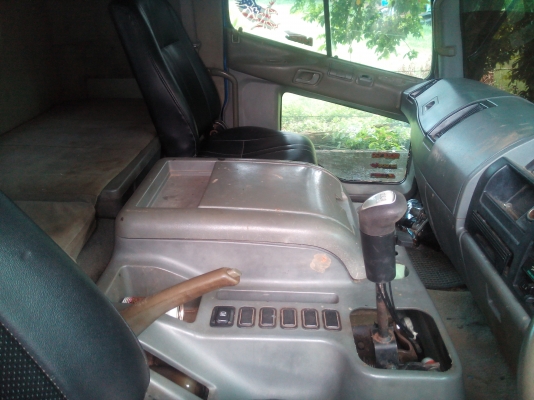 ขายสิบล้อสองเพลาดั้ม