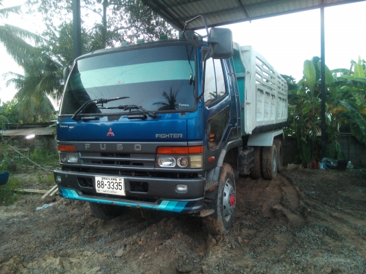 ขายสิบล้อสองเพลาดั้ม